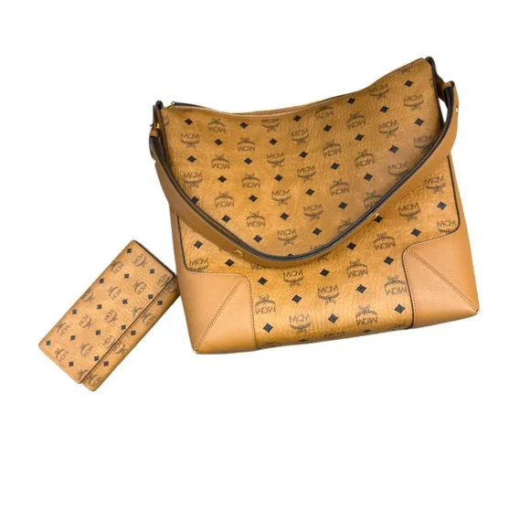 MCM Klara Visetos Medium Bag with Matching Wallet Cognac - Picture 2 of 9